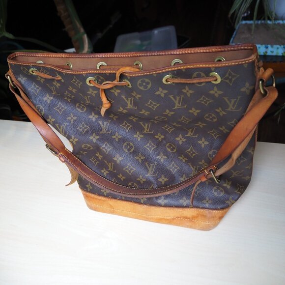 Vintage Louis Vuitton Noé (Large) Bag, USA 1989 - Picture 6 of 8